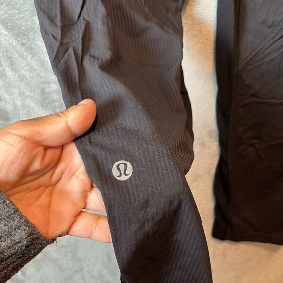 Lululemon Dance Studio Crop *25" Black Size 6 - Picture 4 of 6